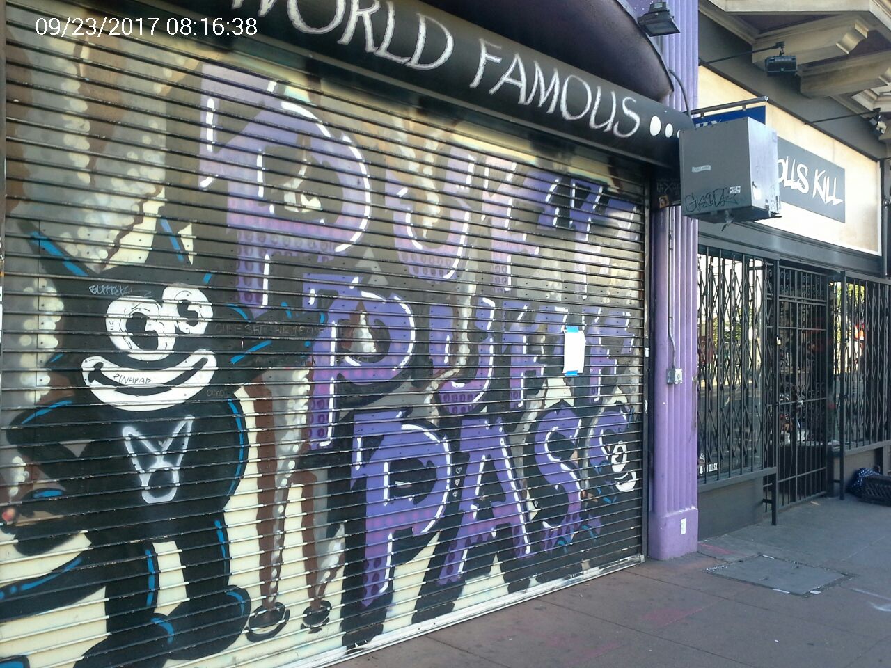 Graffiti at 1467 HAIGHT ST