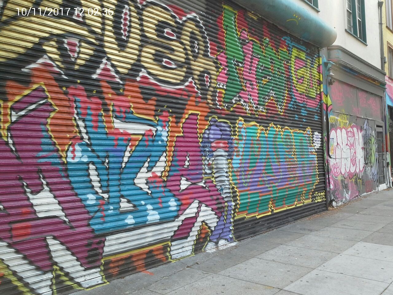 Graffiti at 2779 FOLSOM ST