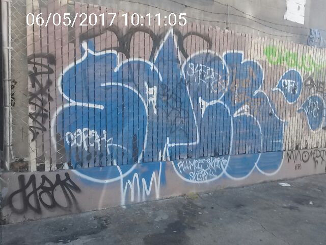 Graffiti at 2800 16TH ST