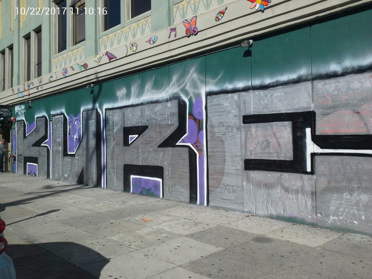 Graffiti at 3210 21ST ST