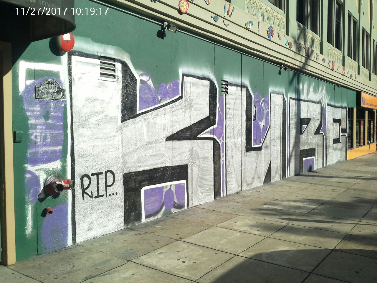 Graffiti at 3210 21ST ST