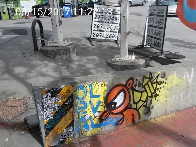 Graffiti at 376 CASTRO ST