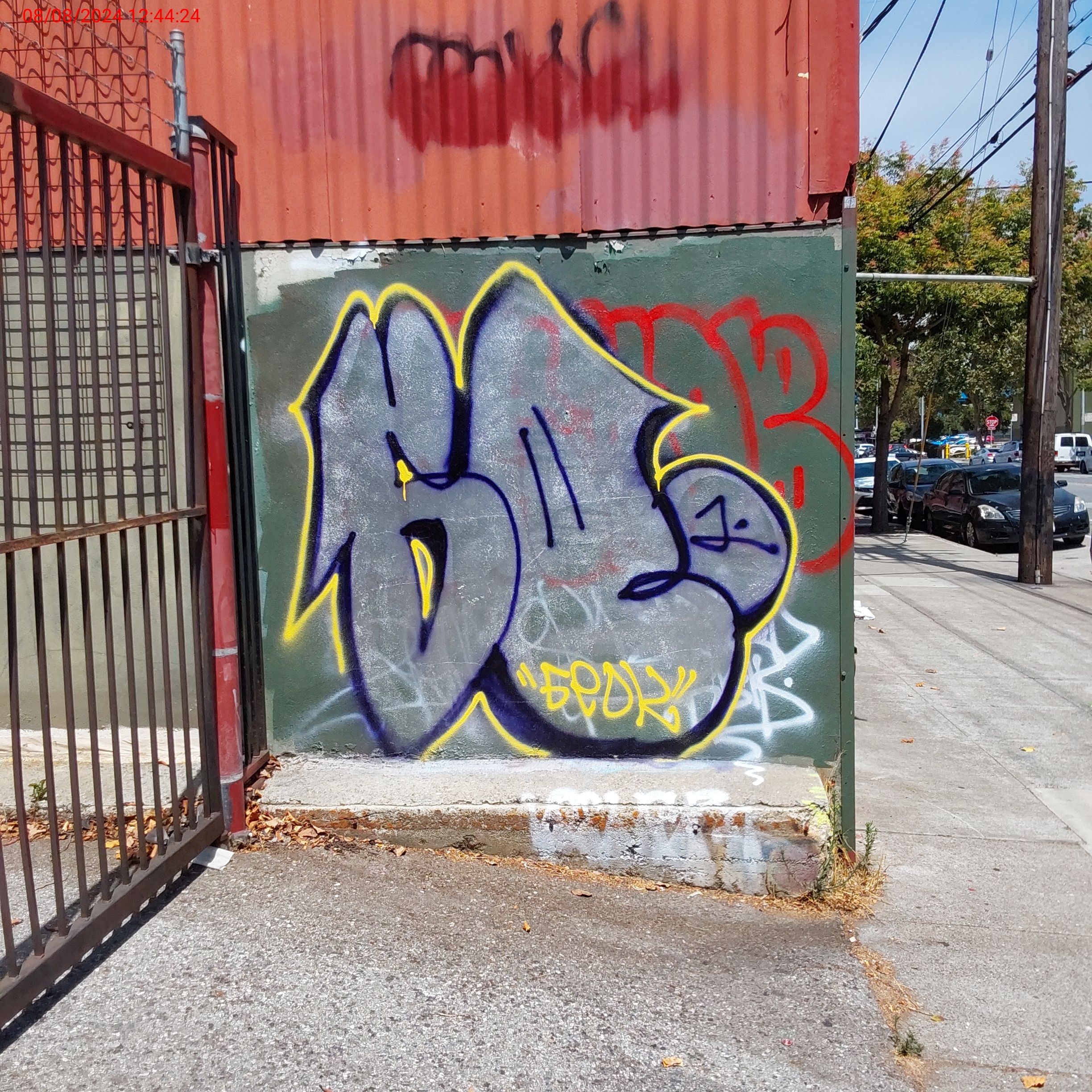 Graffiti at 1830 HARRISON ST