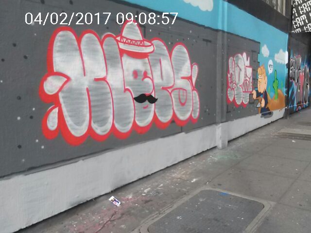 Graffiti at 1000 HOWARD ST