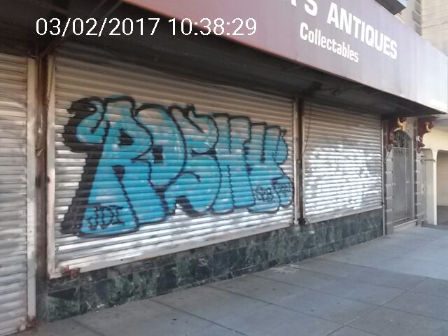 Graffiti at 304 06TH AVE