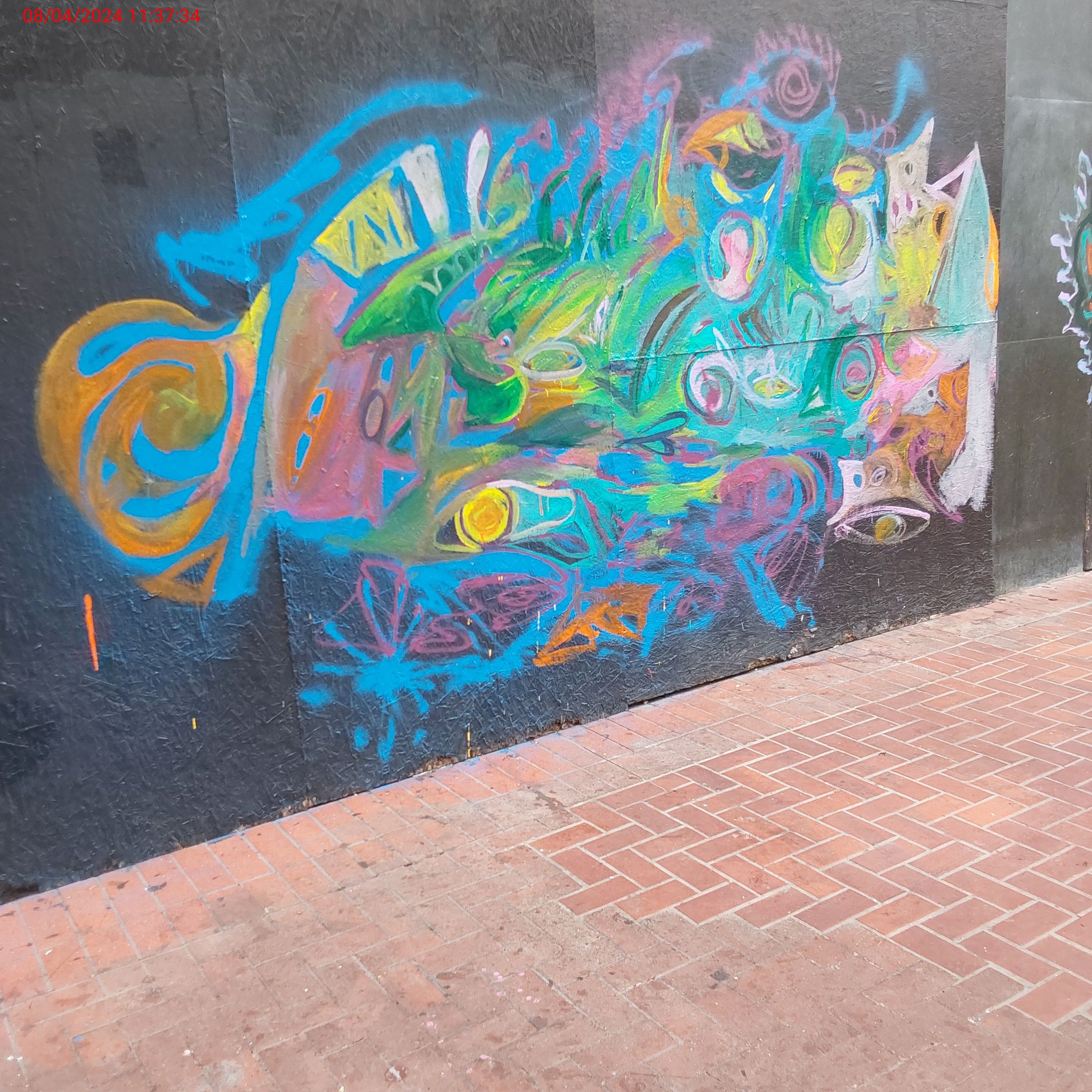 Graffiti at 995 MARKET ST