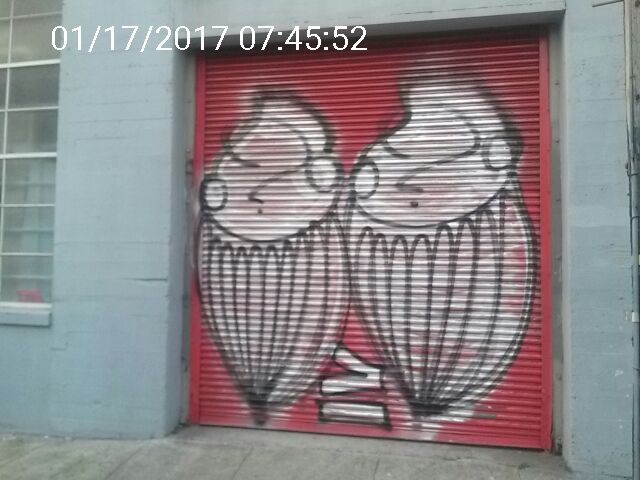 Graffiti at 333 12TH ST
