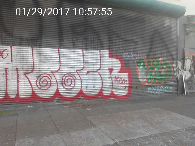 Graffiti at 2779 FOLSOM ST