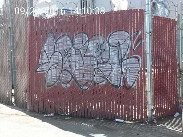 Graffiti at 355 BAY SHORE BLVD