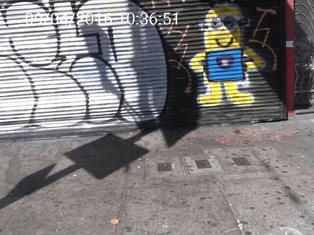 Graffiti at 2272 MISSION ST