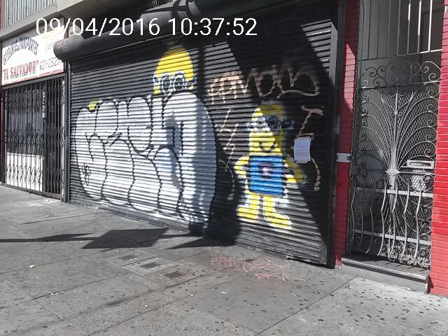 Graffiti at 2272 MISSION ST