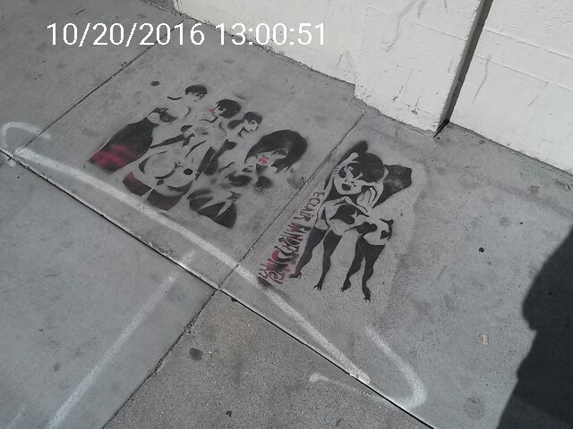 Graffiti at 674 HAIGHT ST