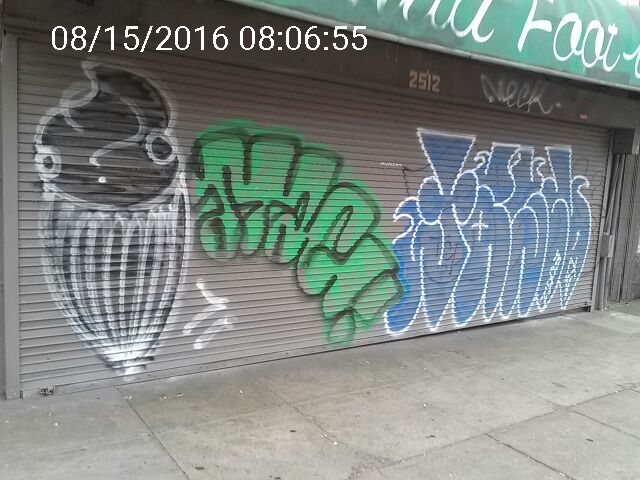 Graffiti at 2512 MISSION ST
