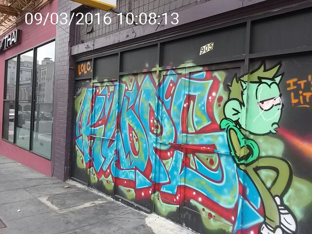 Graffiti at 905 LARKIN ST