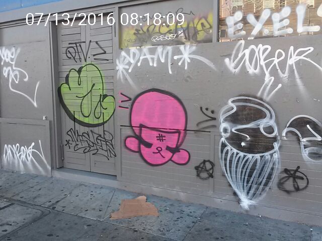 Graffiti at 2183 MISSION ST
