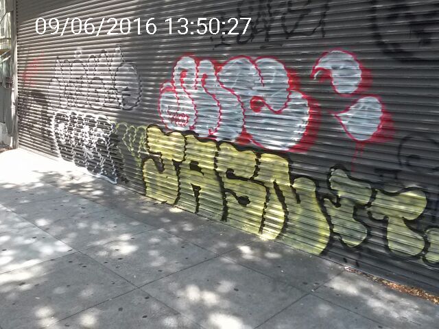 Graffiti at 2779 FOLSOM ST