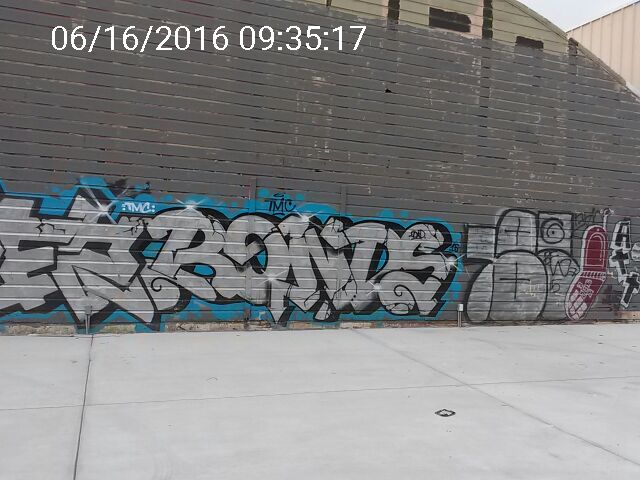Graffiti at 2370 OAKDALE AVE