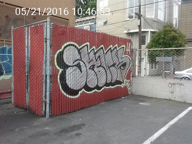 Graffiti at 300 07TH ST