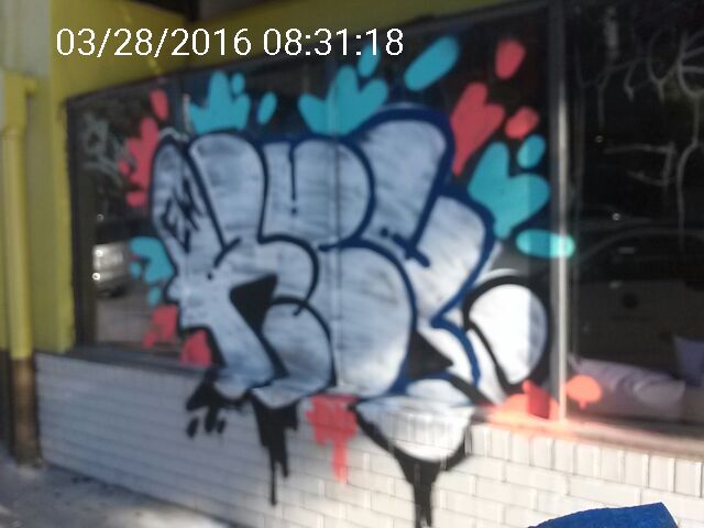 Graffiti at 4112 GEARY BLVD