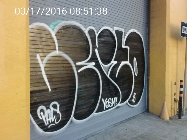 Graffiti at 1600 MISSION ST