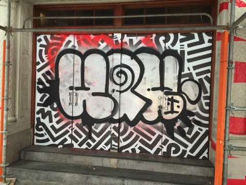 Graffiti at 445 Geary St