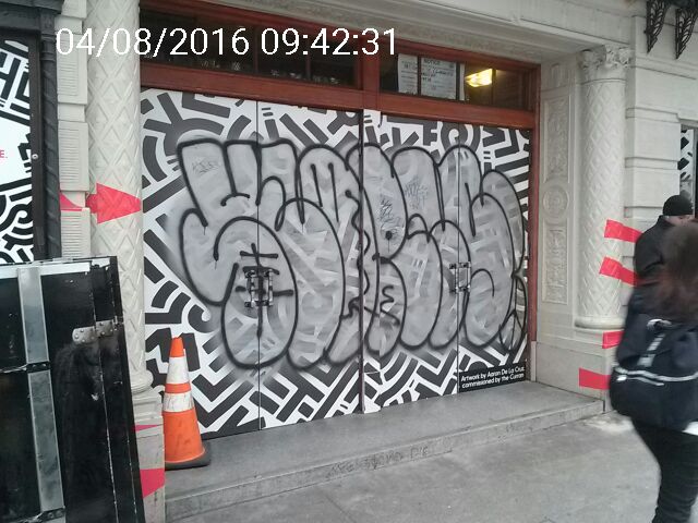 Graffiti at 445 Geary St