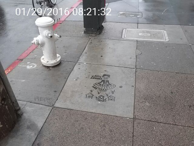 Graffiti at 797 VALENCIA ST