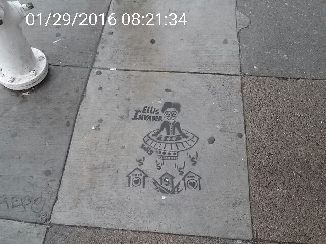 Graffiti at 797 VALENCIA ST