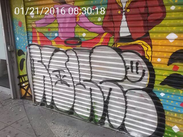 Graffiti at 2610 MISSION ST