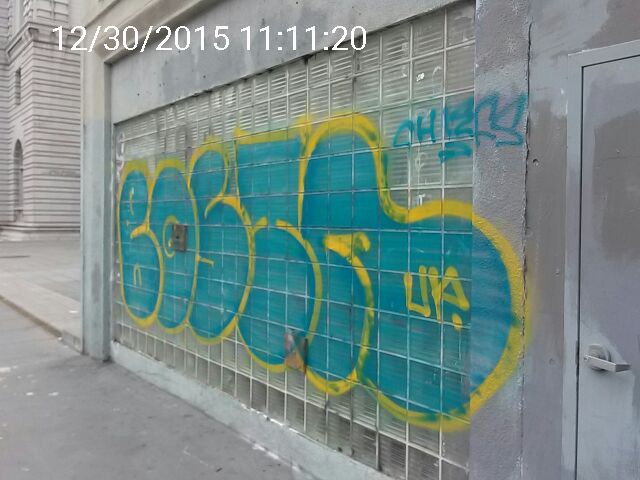 Graffiti at 1068 MISSION ST