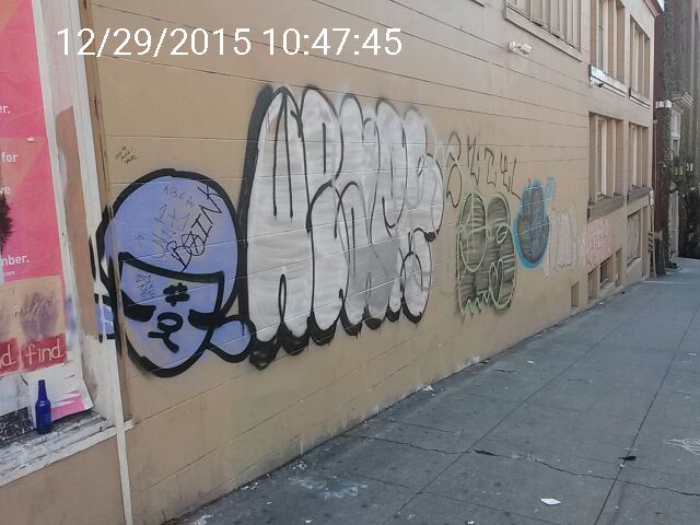 Graffiti at 693 SUTTER ST