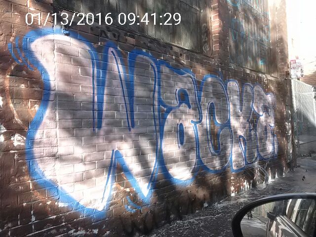 Graffiti at 461 VALENCIA ST