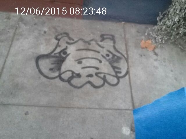 Graffiti at 401 Gough St