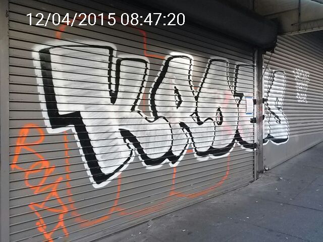 Graffiti at 751 Jackson St