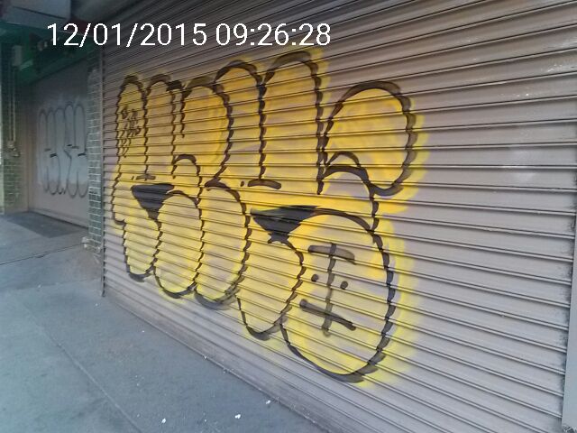 Graffiti at 953 Grant Ave