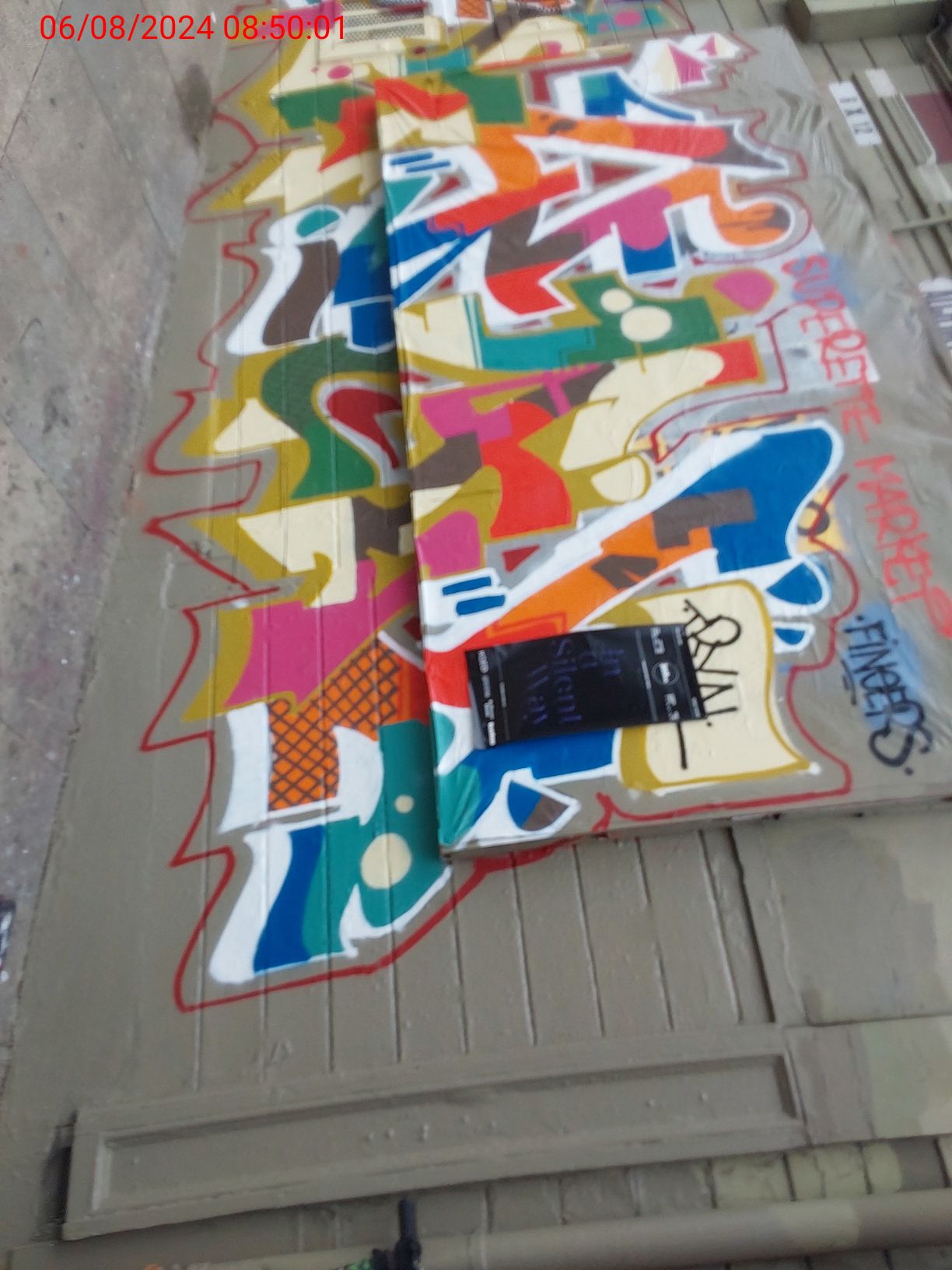 Graffiti at 901 HAIGHT ST