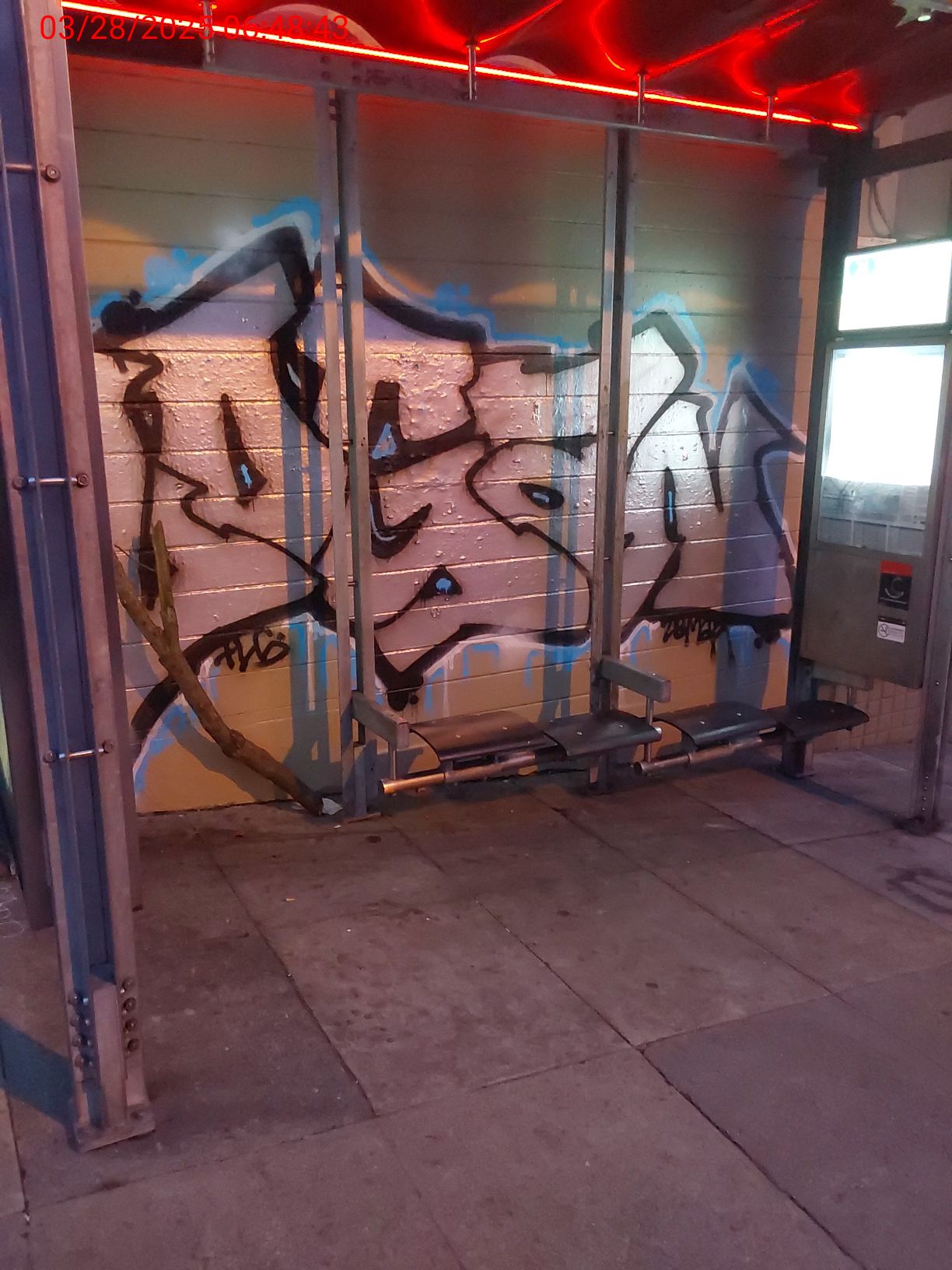 Graffiti at 901 HAIGHT ST