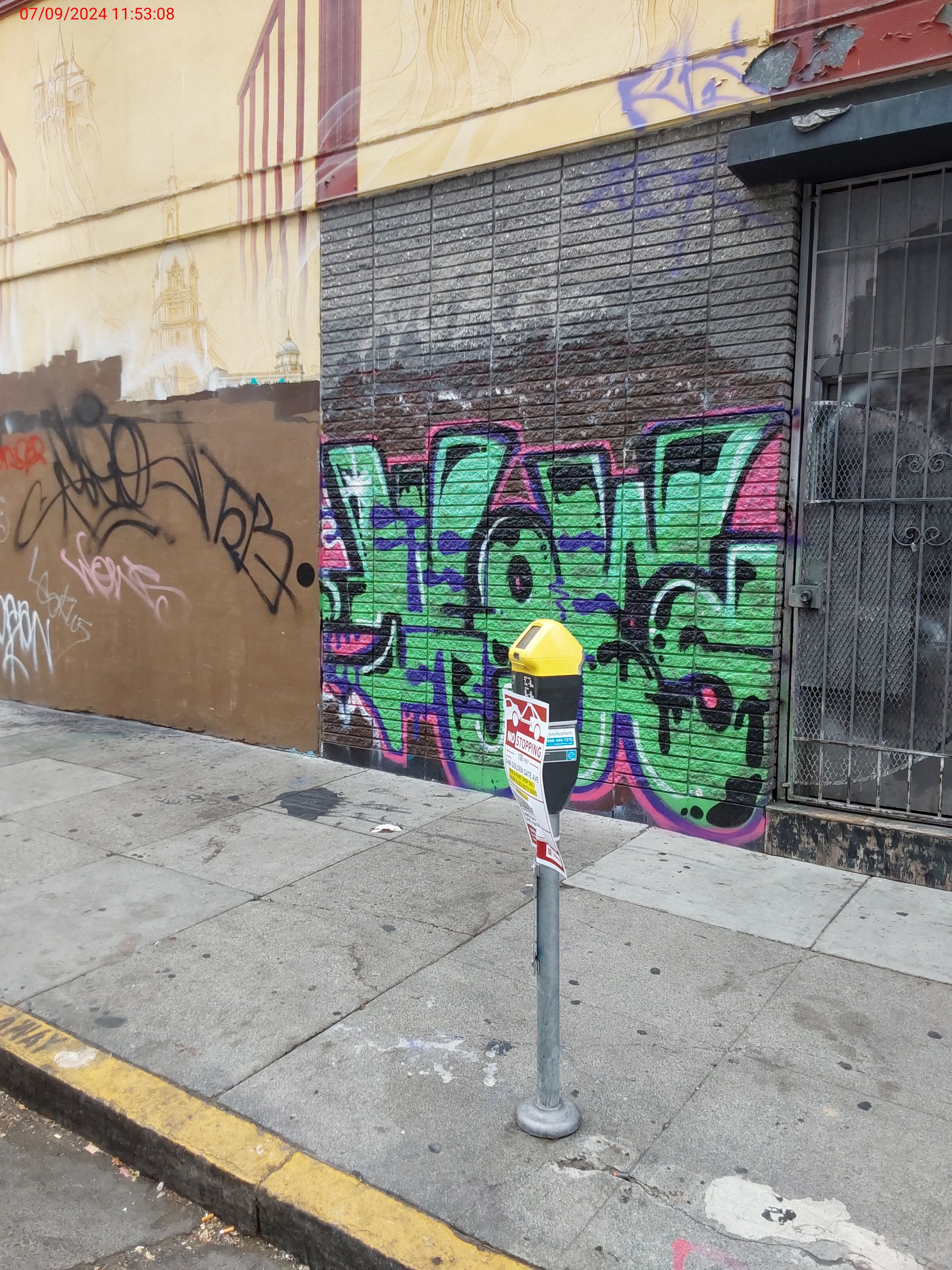 Graffiti at 96 GOLDEN GATE AVE