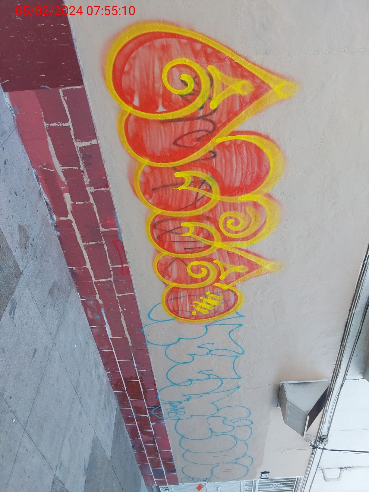 Graffiti at 2950 24TH ST