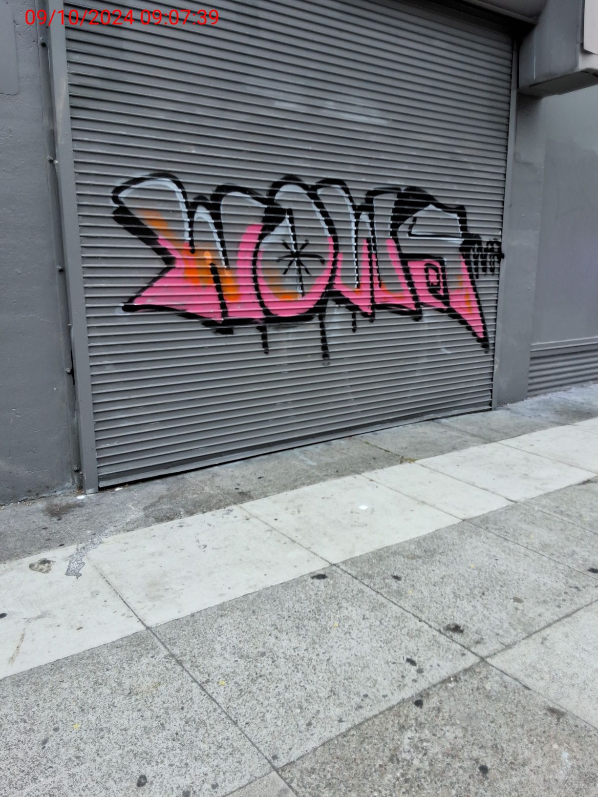 Graffiti at 1855 MISSION ST