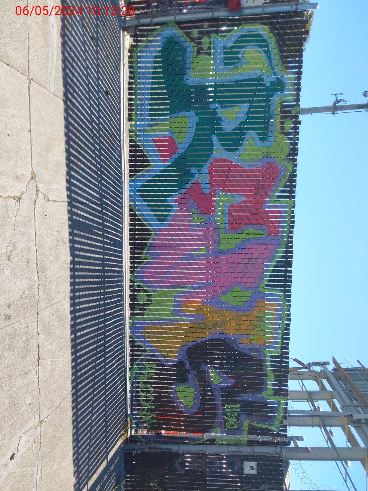 Graffiti at 1431 San Bruno Ave