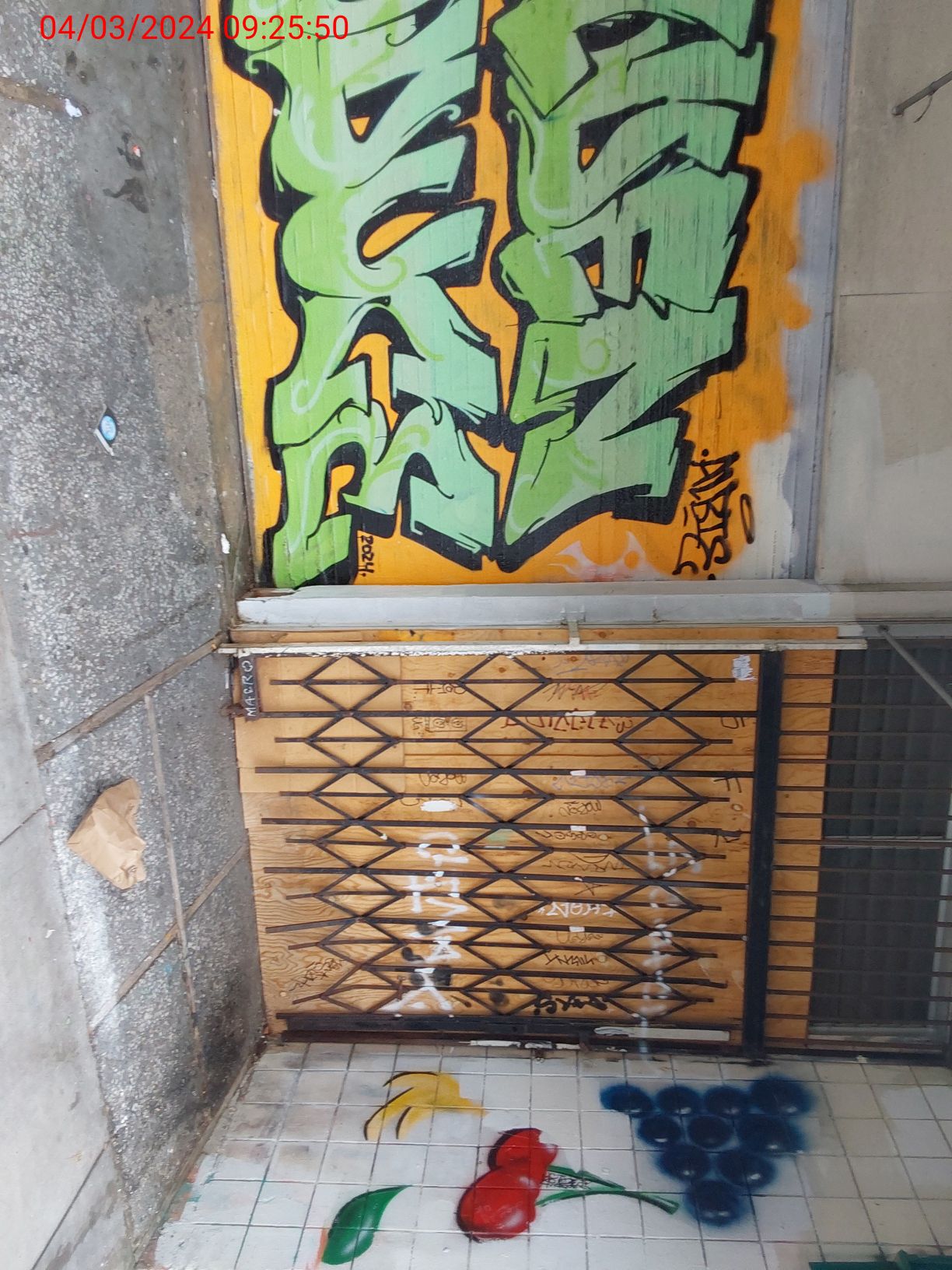 Graffiti at 172 CHURCH ST
