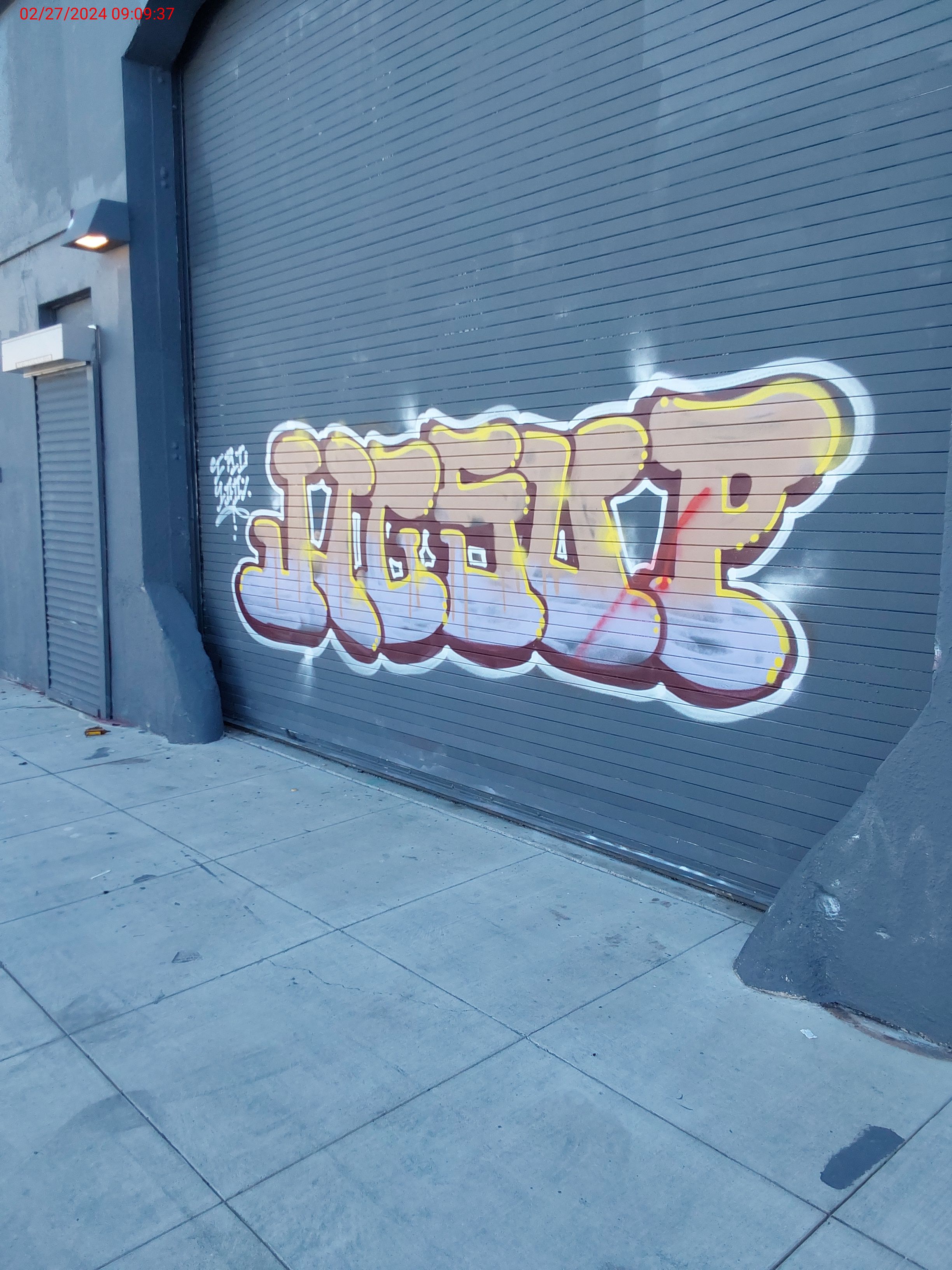 Graffiti at 1960 FOLSOM ST