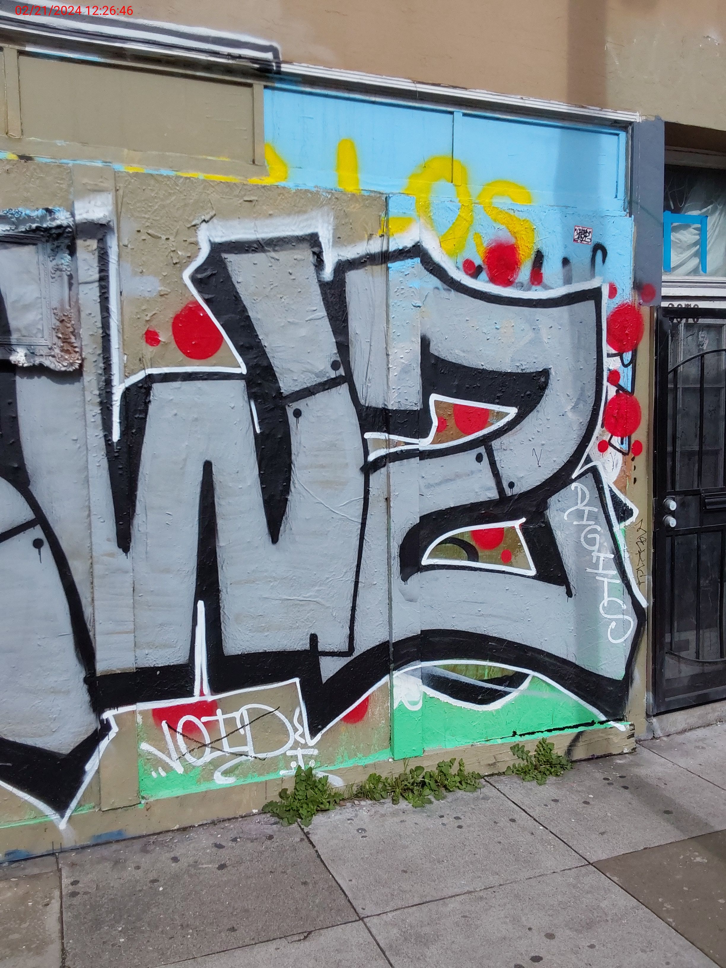 Graffiti at 2970 24TH ST