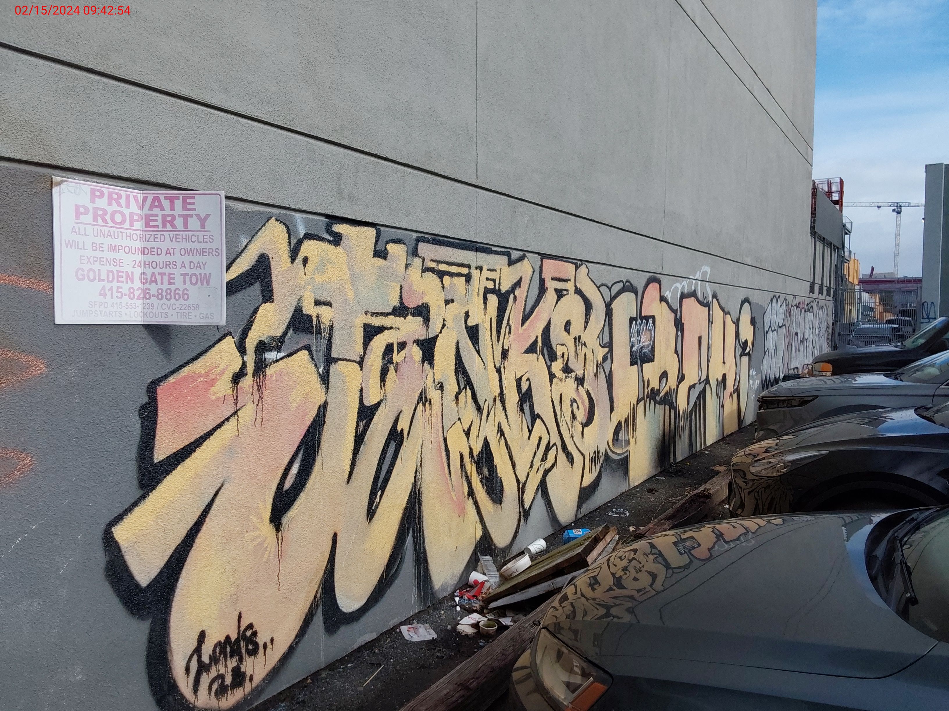 Graffiti at 767 BRYANT ST