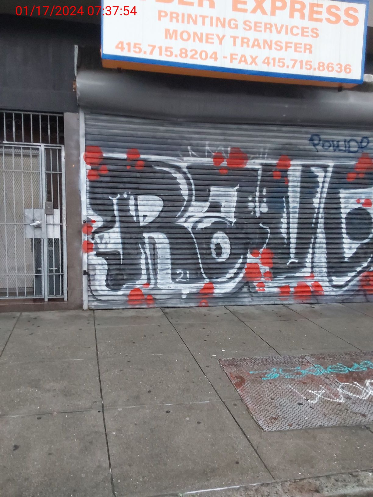Graffiti at 4736 MISSION ST