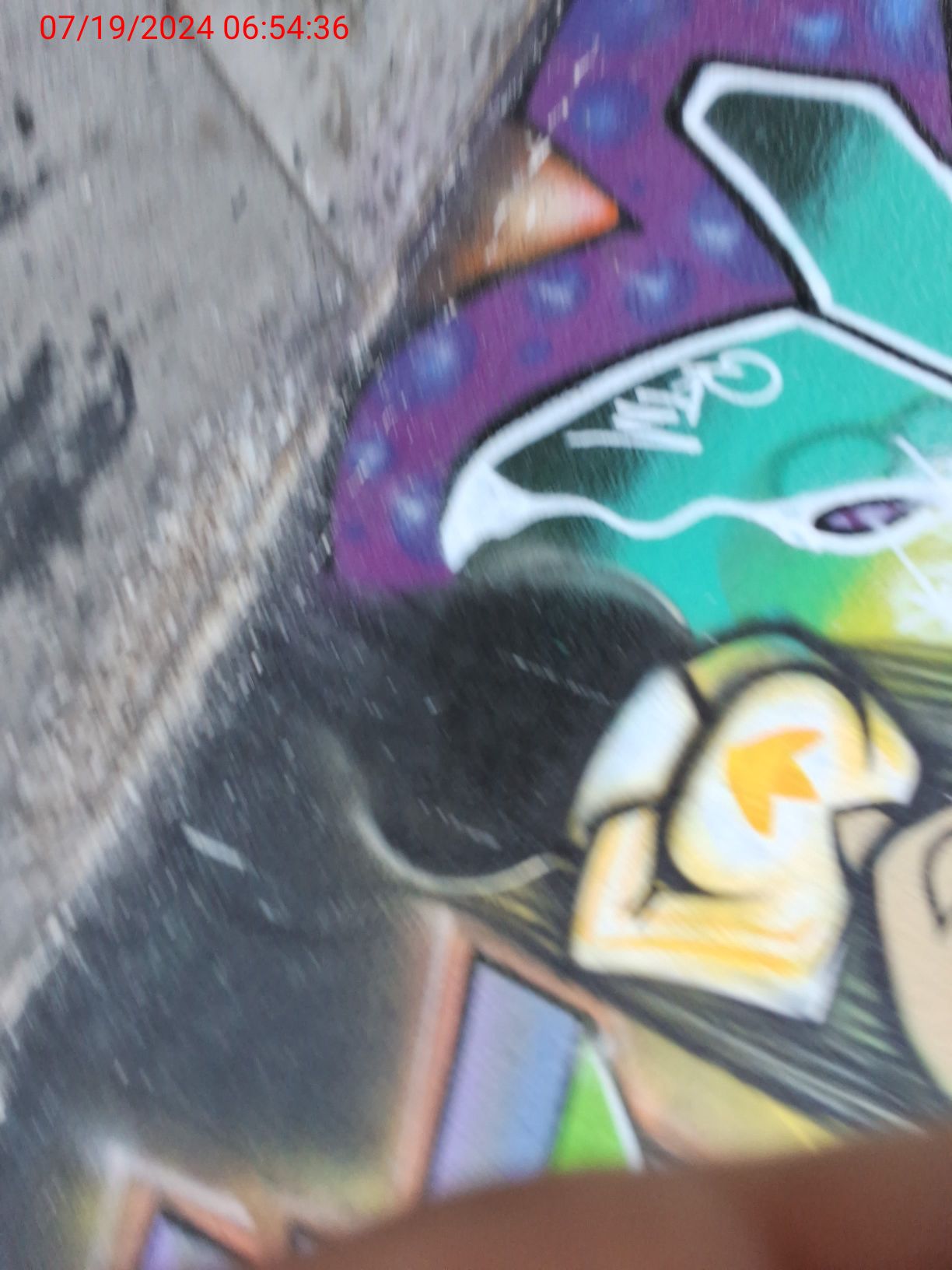 Graffiti at 2695 San Bruno Ave