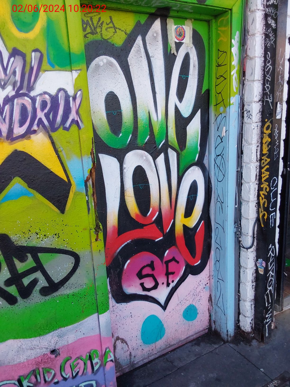 Graffiti at 1525 Haight St