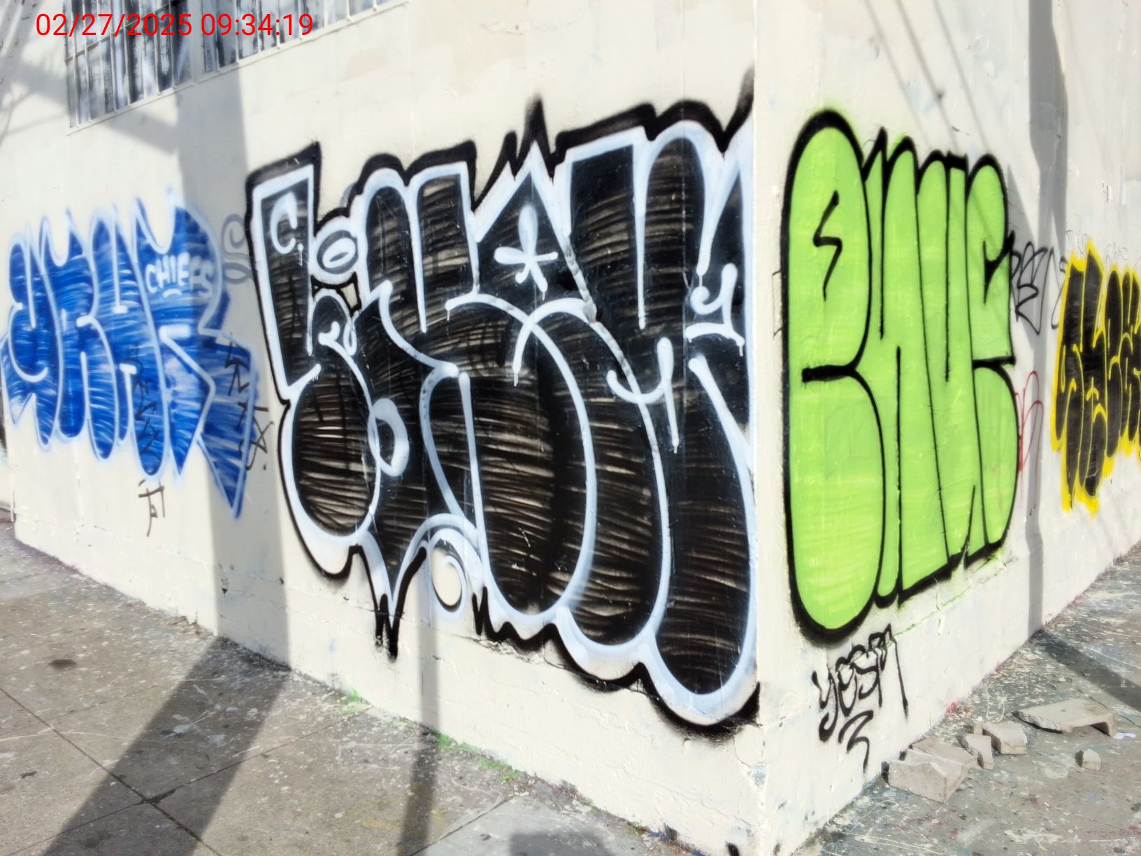 Graffiti at 80 Duboce Ave