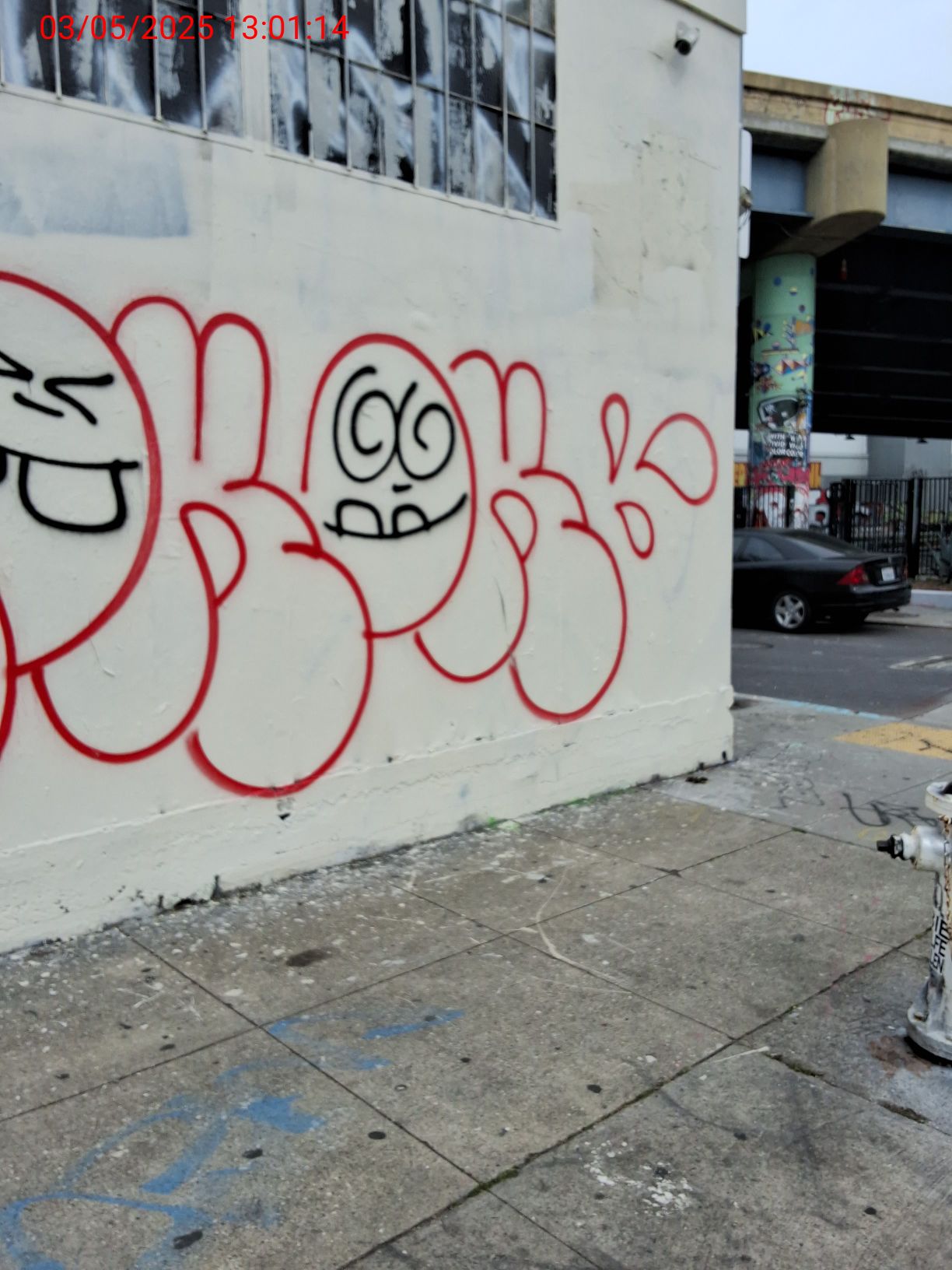 Graffiti at 80 Duboce Ave